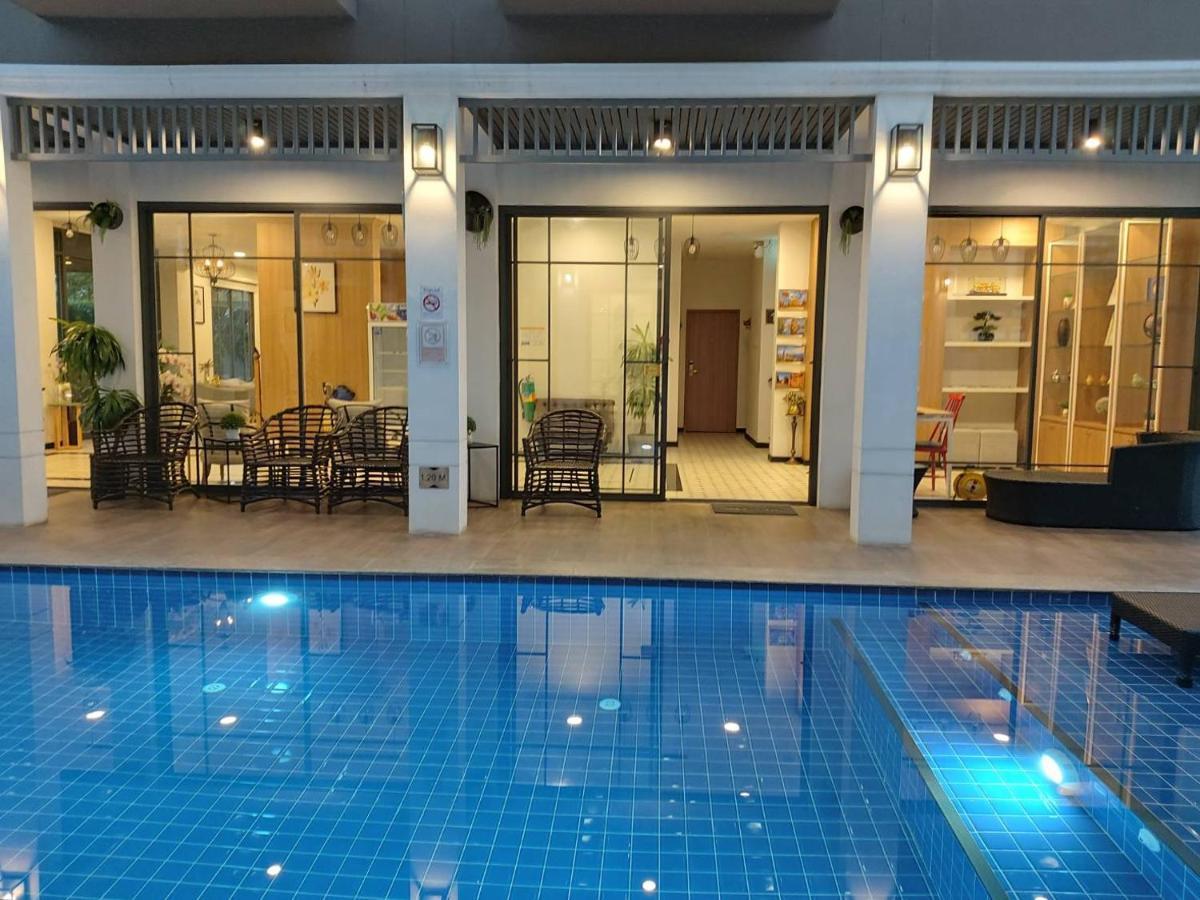 Hotel Matana Chiang Mai Exterior photo