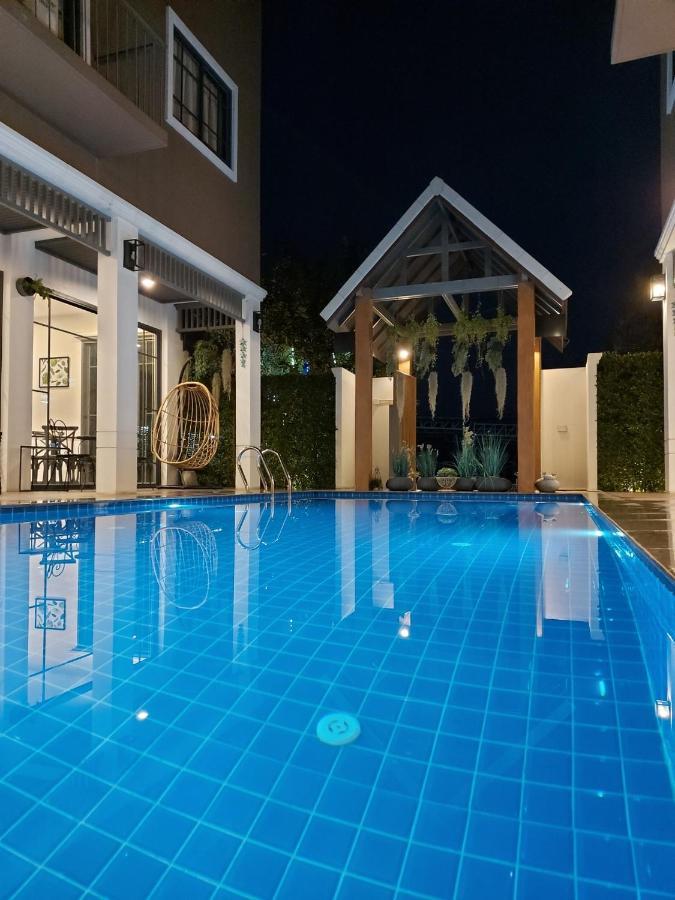 Hotel Matana Chiang Mai Exterior photo